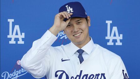 2023 MLB 大谷翔平 ドジャース 入団会見（写真：AP/アフロ）