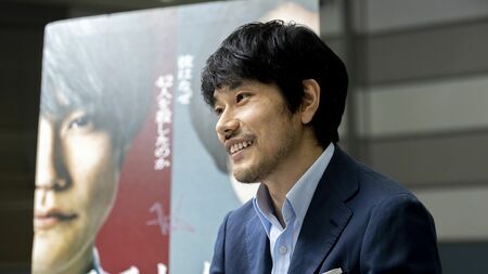 俳優の松山ケンイチがXを騒がせている。主演映画公開に向け、フォロー解除を呼びかけているのだ（撮影：今井康一）