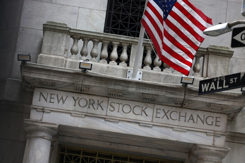 2024年9月、ニューヨーク証券取引所の外で撮影。REUTERS/Andrew Kelly